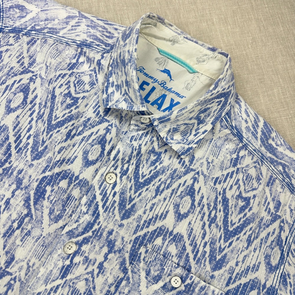 Tommy Bahama Button Up Shirt Mens Medium Blue White Ikat Cotton TR313819